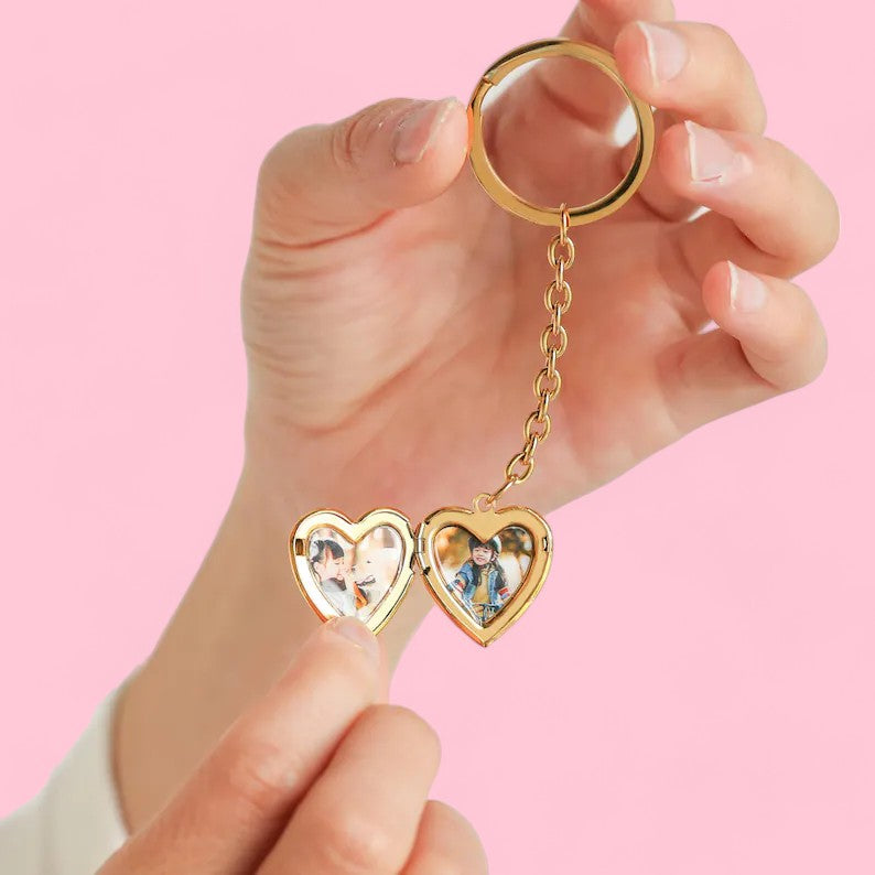 Miniscrapbook® Heart Locket Keychain